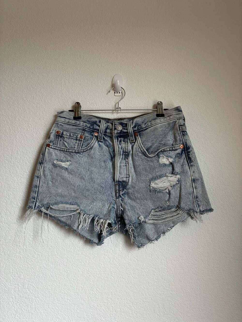 Levi's 501 Original Cut-Off Denim Shorts Size W26
